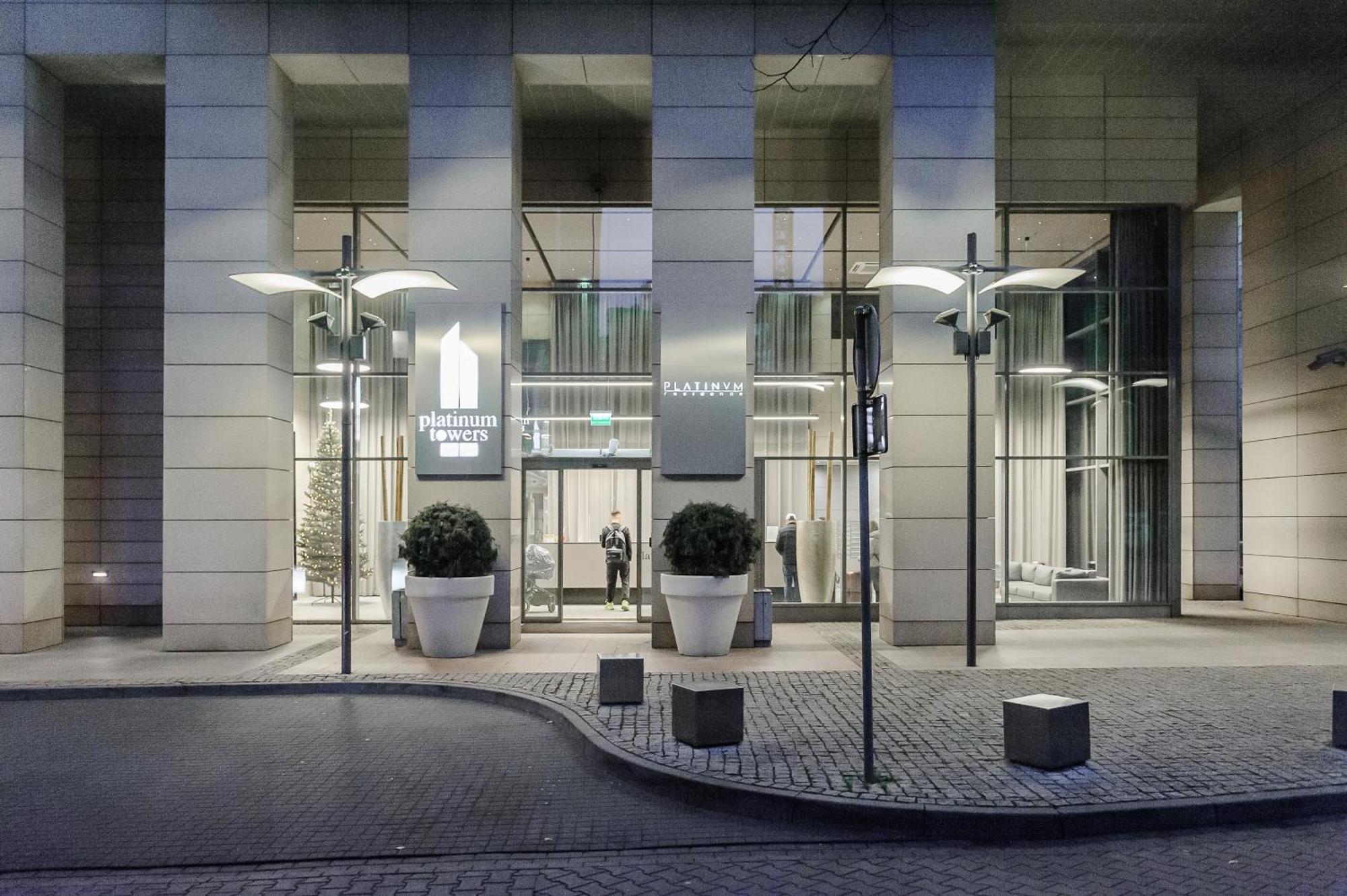 Luxury Apartments In Platinum Tower Varsóvia Exterior foto