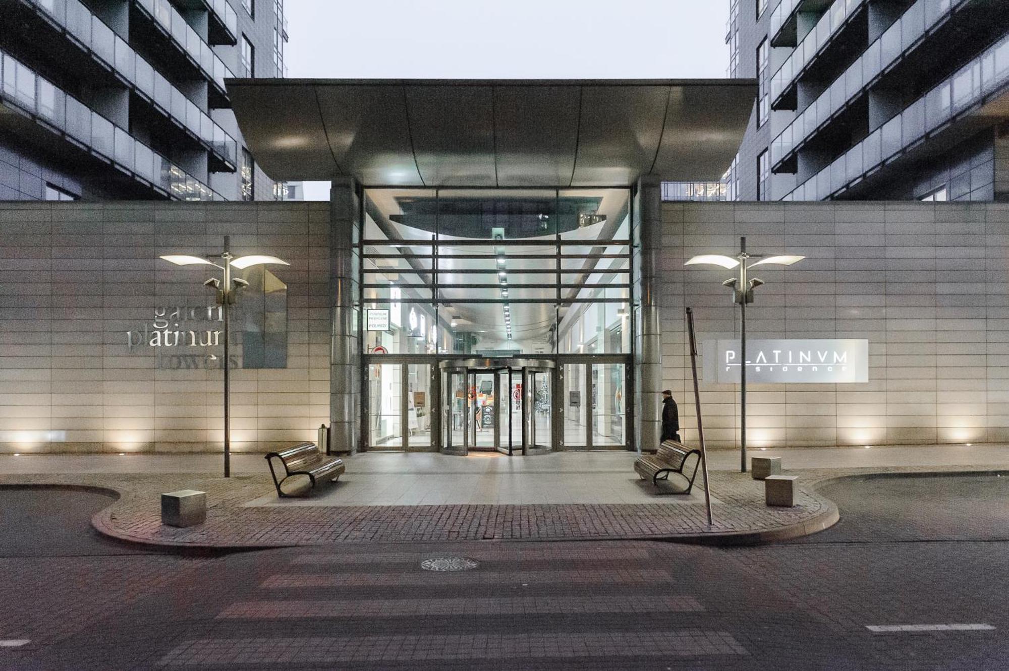 Luxury Apartments In Platinum Tower Varsóvia Exterior foto
