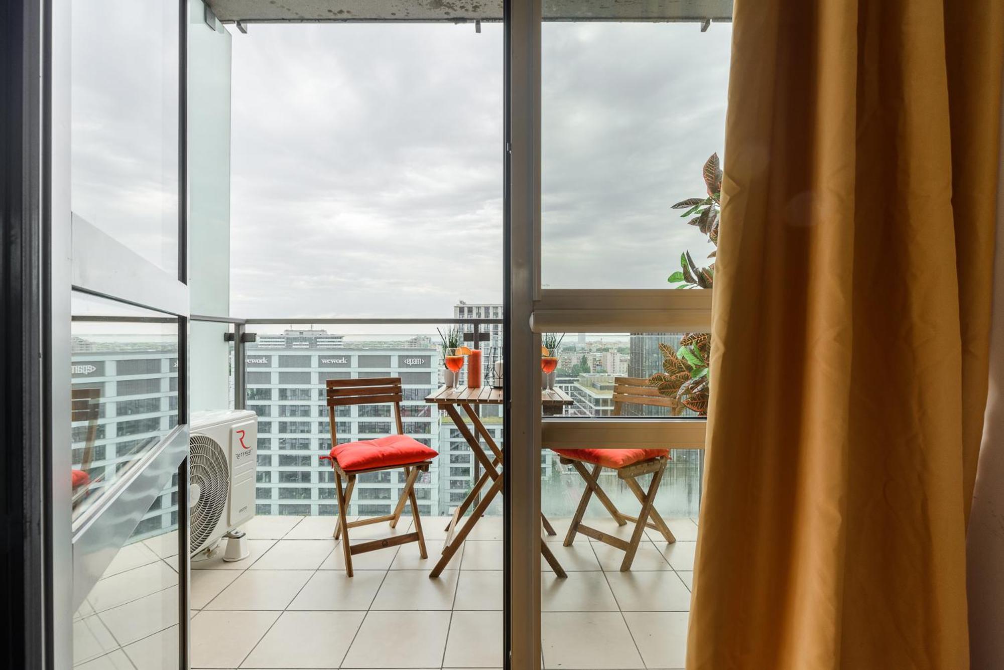 Luxury Apartments In Platinum Tower Varsóvia Exterior foto