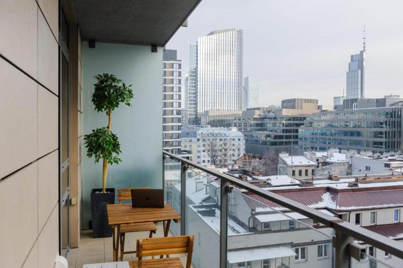 Luxury Apartments In Platinum Tower Varsóvia Exterior foto